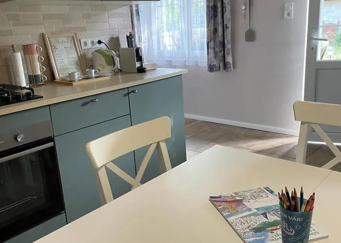 Vendeghaz A Diofahoz Balatonboglár